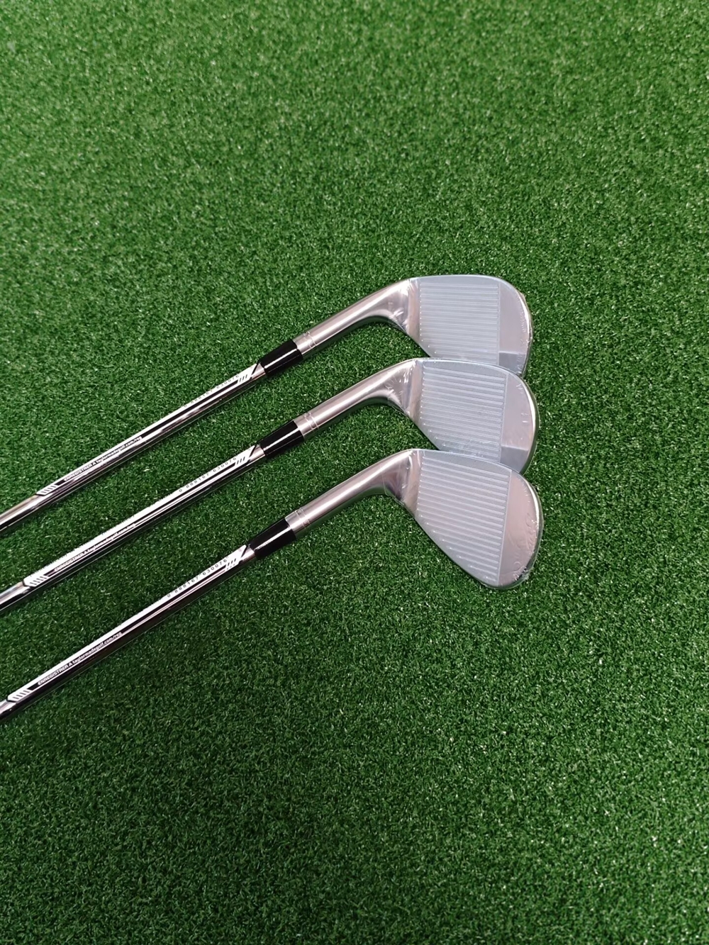 3PCS Silver Wedges MG 4 Clubs  - Shaft Flex Stiff avaliação e preço