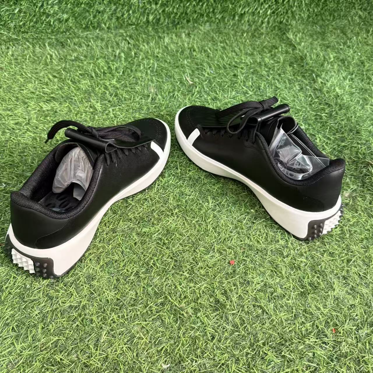 Korean New Women's Golf Shoes  - Golf Equipment Korea avaliação e preço